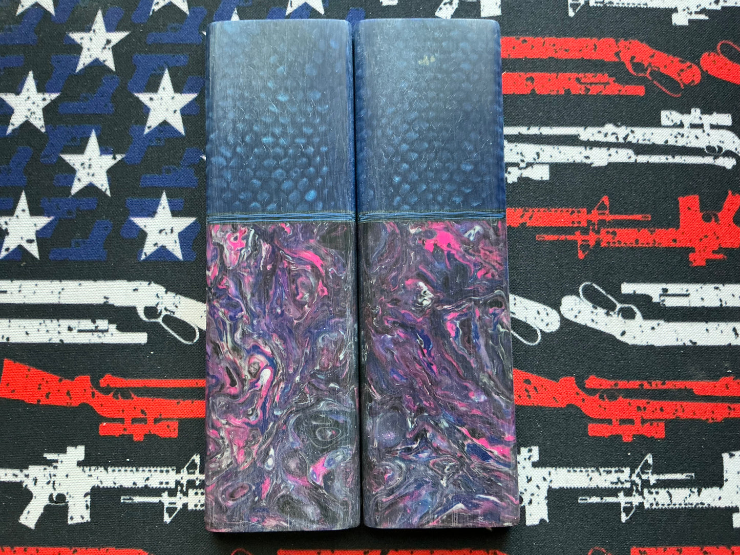 Resin with Blue Juma and Carbon Fiber and G10 Spacers - Green Liner