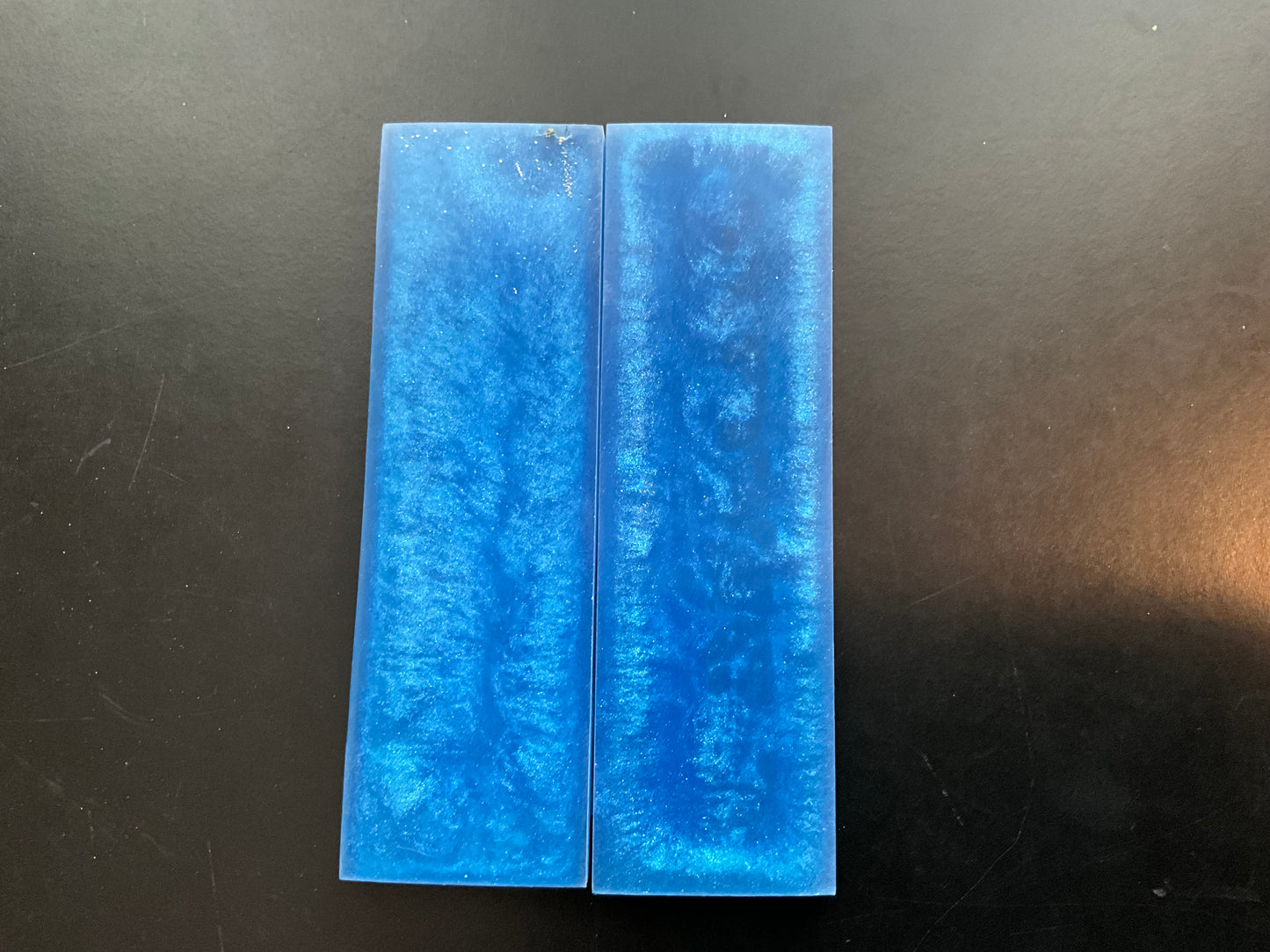 Blue Resin - Folder