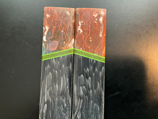 Black Juma with Copper Infused Bolster and Carbon Fiber Accents - Green G10 liner