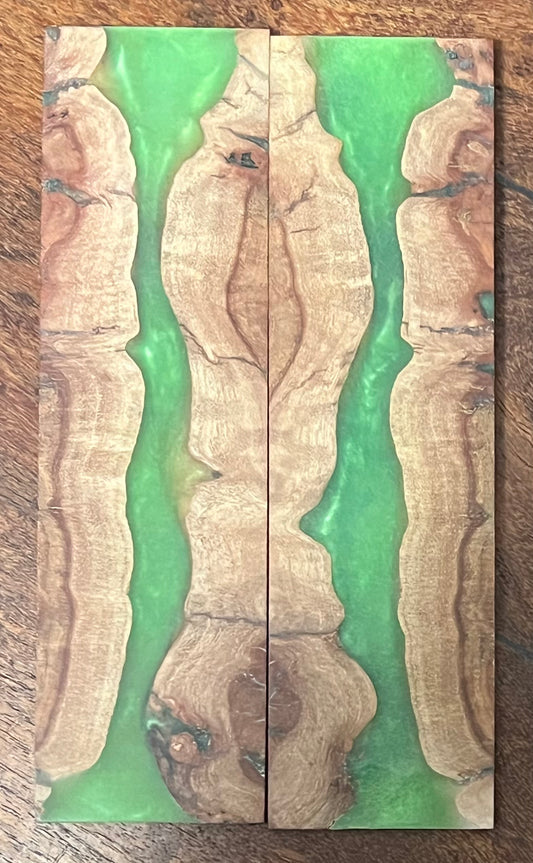 Brown Malee - K&G Stabilized with Green Alumilite River